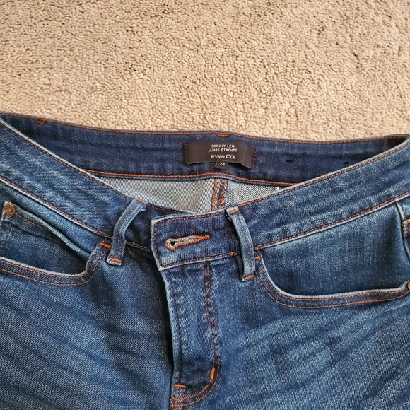 Jeans - Picture 2 of 5